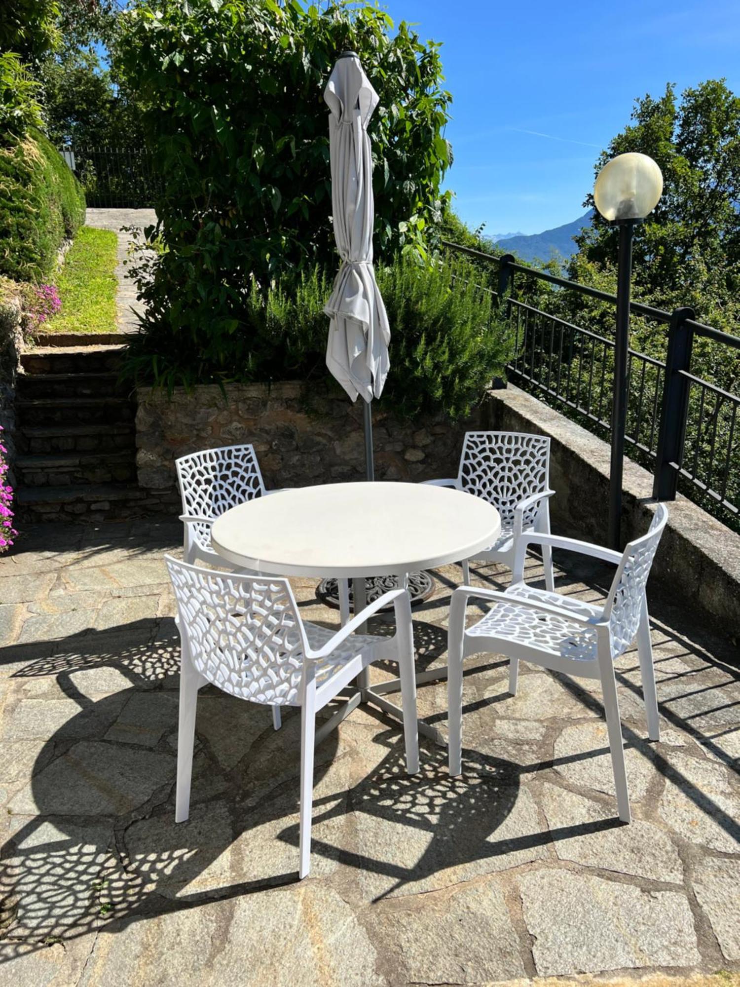 Landscapesilvia Acqua Apartment Menaggio Exterior photo